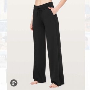 Lululemon In the Comfort Zone black wide leg pants, size 10